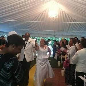 Meet your Posher, Dana